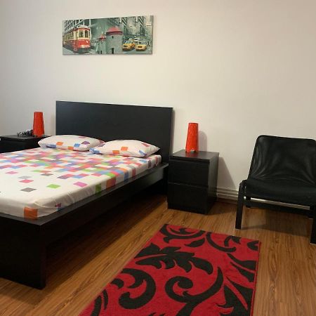 Center Apartment Galaţi Eksteriør bilde