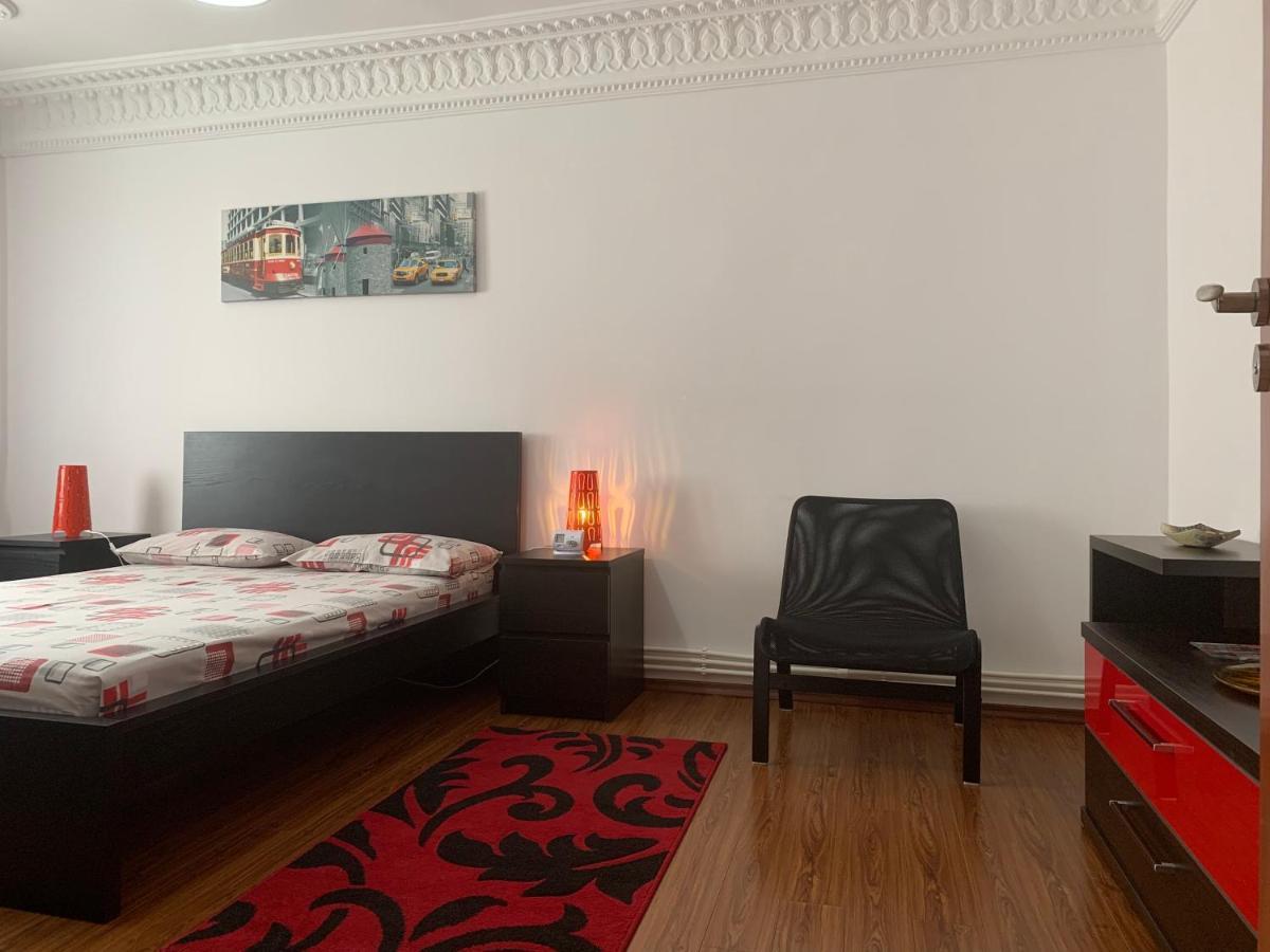 Center Apartment Galaţi Eksteriør bilde