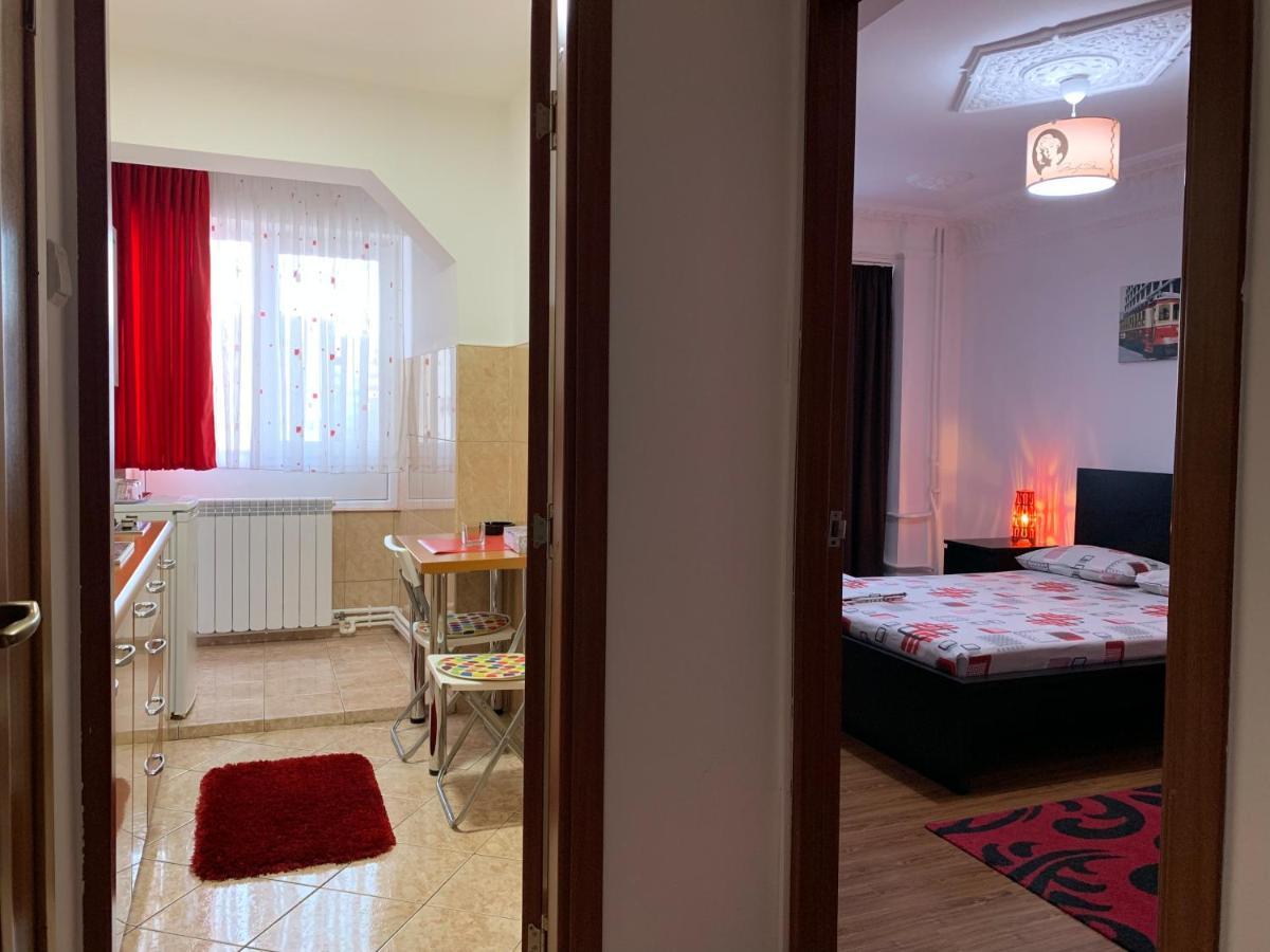 Center Apartment Galaţi Eksteriør bilde